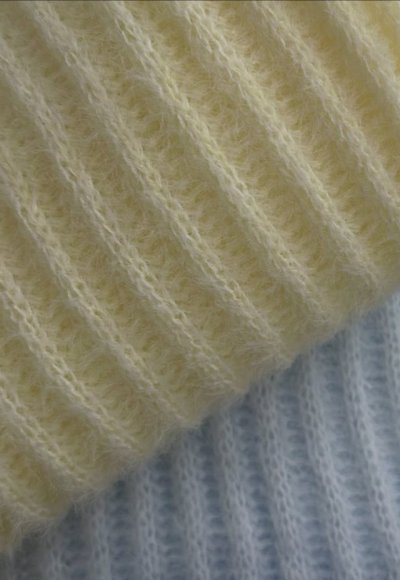 Sweter XENIA z bufiastym rękawem 3