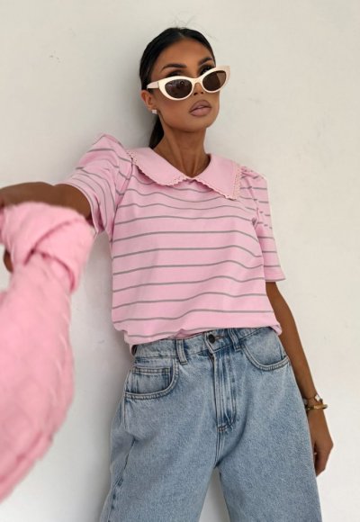 T-shirt z kołnierzykiem SELFIE różowy 1