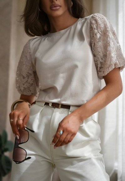 Bluzka z koronką SOPHIE beżowa