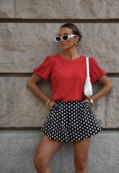 T-shirt z bufką DOTS czerwony