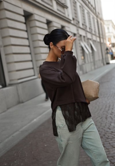 Bluza z koronką ADELA brązowa 1